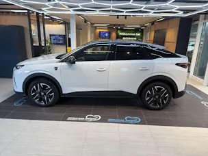 PEUGEOT 3008 145 GT Hybrid e-DCS-Automat