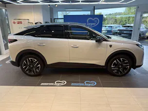 PEUGEOT 3008 145 GT Hybrid e-DCS-Automat