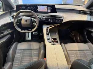 PEUGEOT 3008 145 GT Hybrid e-DCS-Automat