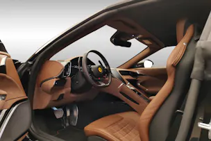 FERRARI Roma 3.9 V8 T