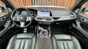 BMW X7 xDRIVE M50d STEPTRONIC BLACK l 400 PS