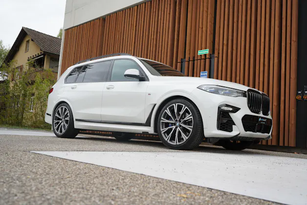 BMW X7 xDRIVE M50d STEPTRONIC BLACK l 400 PS