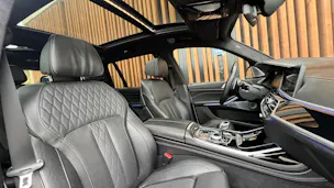 BMW X7 xDRIVE M50d STEPTRONIC BLACK l 400 PS