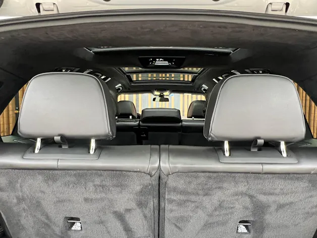 BMW X7 xDRIVE M50d STEPTRONIC BLACK l 400 PS