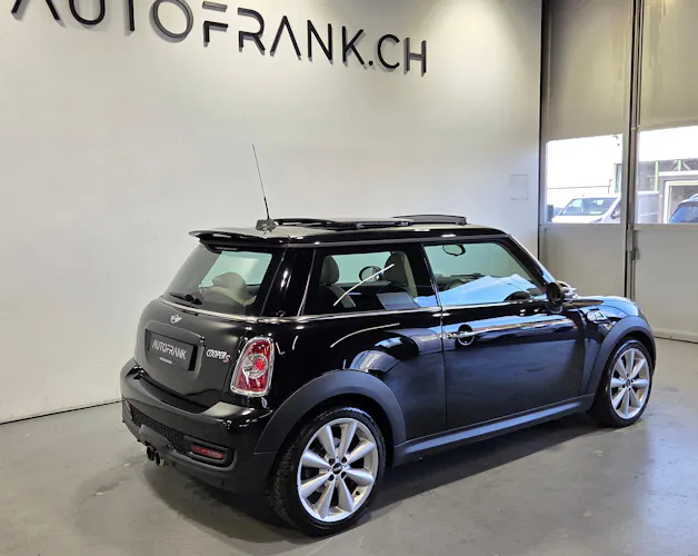 MINI Mini R56 1.6i Cooper S