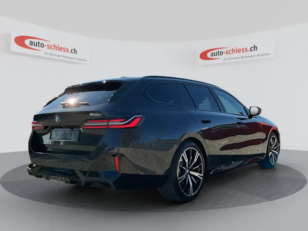 BMW 520i sDrive 48V Touring M Sport Steptronic