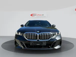 BMW 520i sDrive 48V Touring M Sport Steptronic