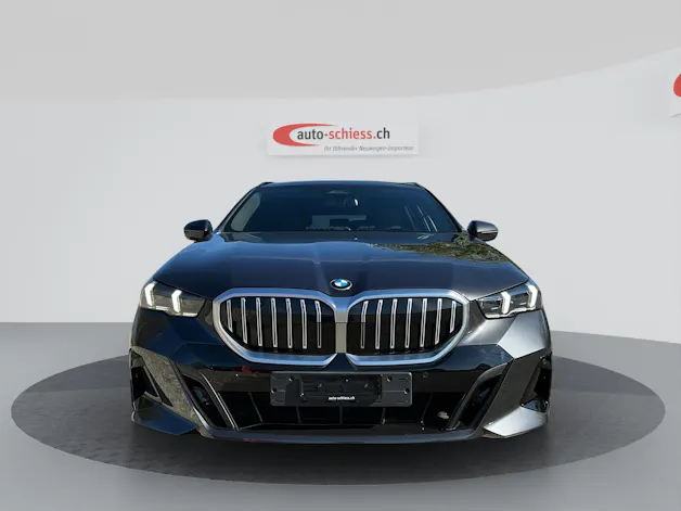 BMW 520i sDrive 48V Touring M Sport Steptronic