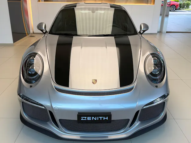 PORSCHE 911 R
