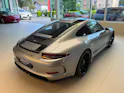 PORSCHE 911 R