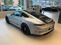 PORSCHE 911 R