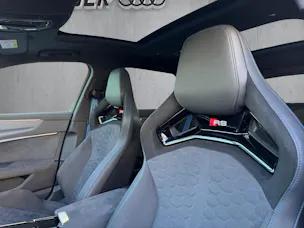 AUDI RS6 Avant 4.0 TFSI V8 Performance quattro