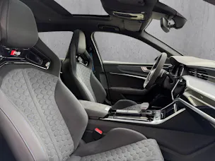 AUDI RS6 Avant 4.0 TFSI V8 Performance quattro