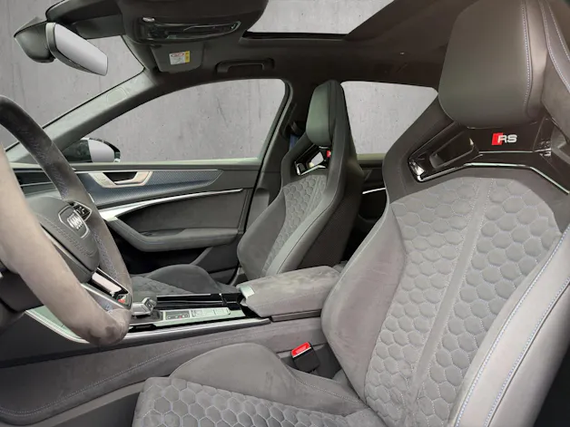 AUDI RS6 Avant 4.0 TFSI V8 Performance quattro