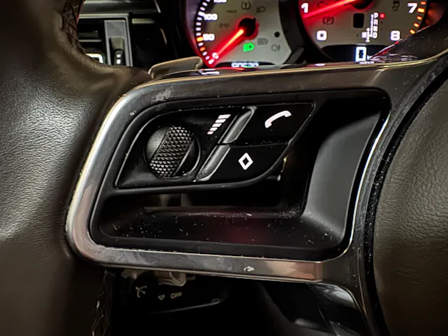 PORSCHE Macan S PDK