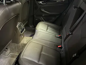PORSCHE Macan S PDK