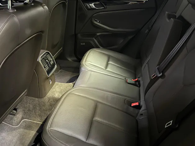 PORSCHE Macan S PDK