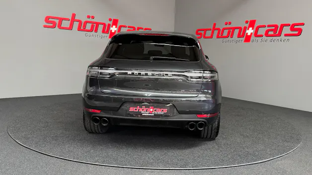 PORSCHE Macan S PDK