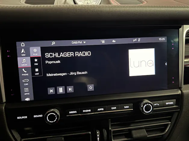 PORSCHE Macan S PDK
