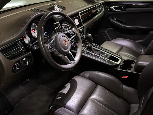 PORSCHE Macan S PDK