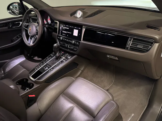 PORSCHE Macan S PDK