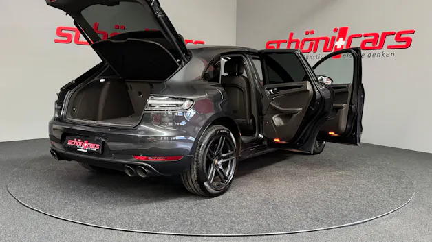 PORSCHE Macan S PDK