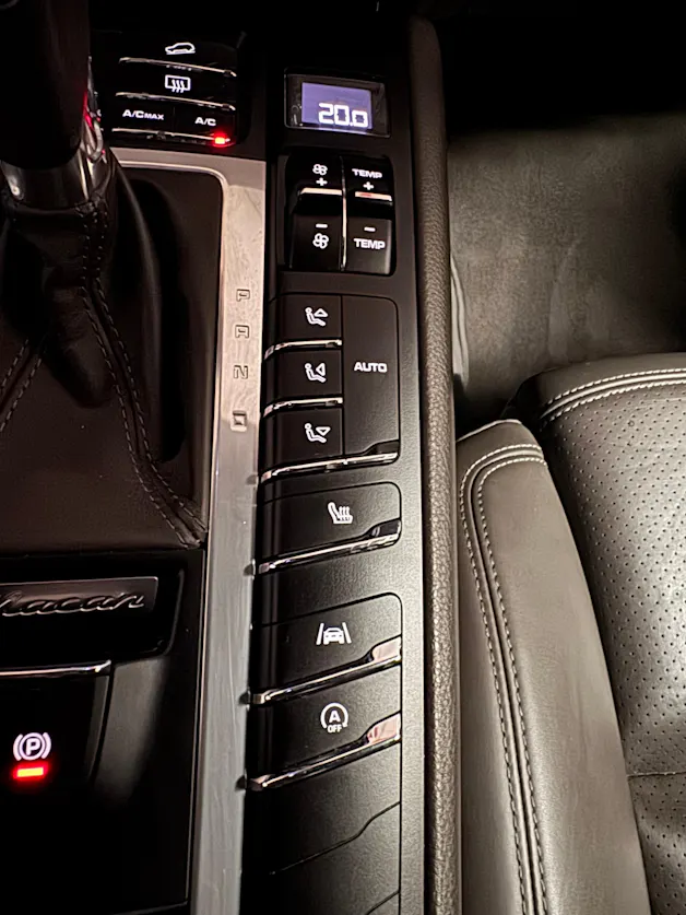PORSCHE Macan S PDK