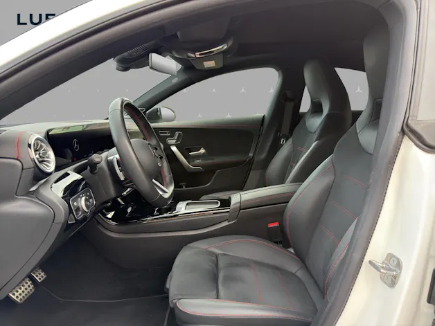 MERCEDES-BENZ CLA 250 4Matic 8G-DCT