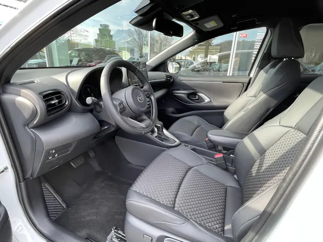 MAZDA 2 Hybrid Homura