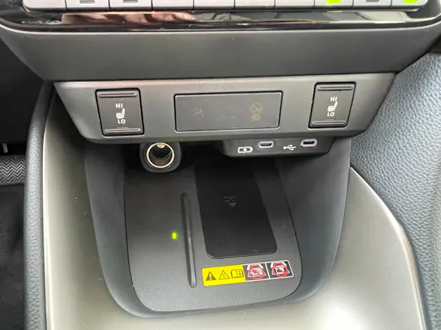 MAZDA 2 Hybrid Homura