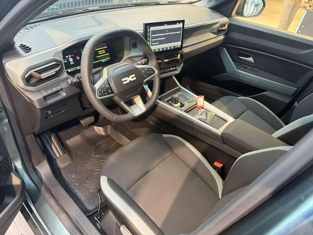 DACIA Bigster HEV 155 Extreme Automat