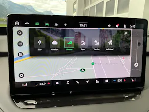 SKODA Enyaq 85x SportLine