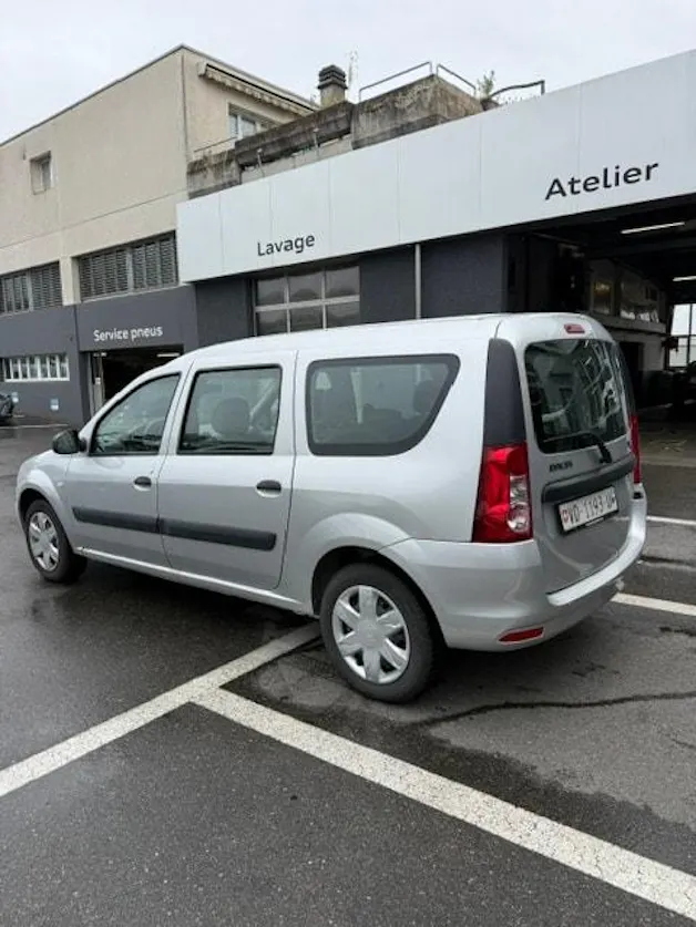 DACIA LOGAN