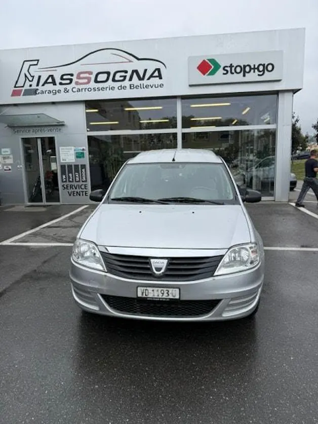 DACIA LOGAN