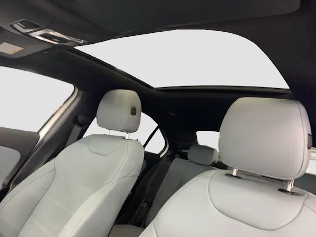 MERCEDES-BENZ A 35 AMG 4MATIC Limousine