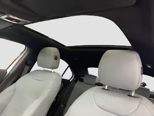 MERCEDES-BENZ A 35 AMG 4MATIC Limousine