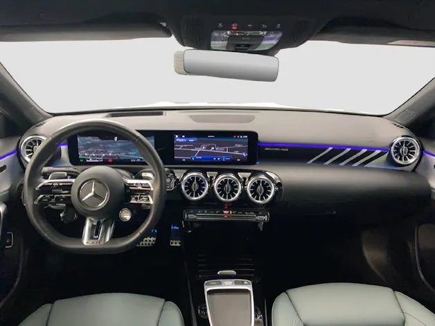 MERCEDES-BENZ A 35 AMG 4MATIC Limousine