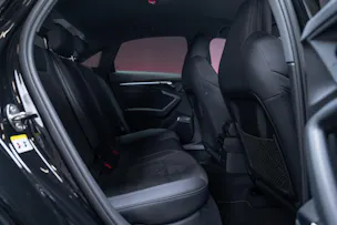 AUDI S3 Limousine 2.0 TFSI quattro S-Tronic / Sportsitze / Sportlenkrad / Virtual Cockpit