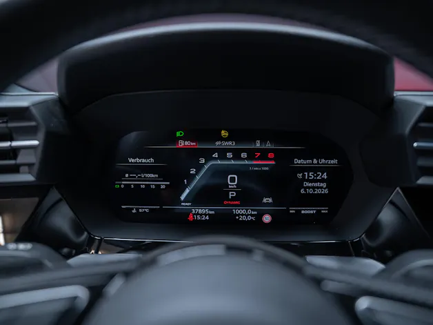 AUDI S3 Limousine 2.0 TFSI quattro S-Tronic / Sportsitze / Sportlenkrad / Virtual Cockpit