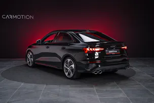 AUDI S3 Limousine 2.0 TFSI quattro S-Tronic / Sportsitze / Sportlenkrad / Virtual Cockpit