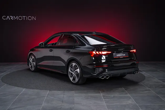 AUDI S3 Limousine 2.0 TFSI quattro S-Tronic / Sportsitze / Sportlenkrad / Virtual Cockpit