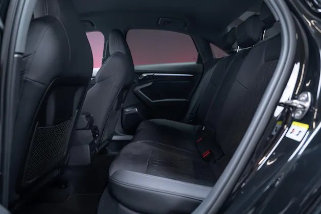 AUDI S3 Limousine 2.0 TFSI quattro S-Tronic / Sportsitze / Sportlenkrad / Virtual Cockpit