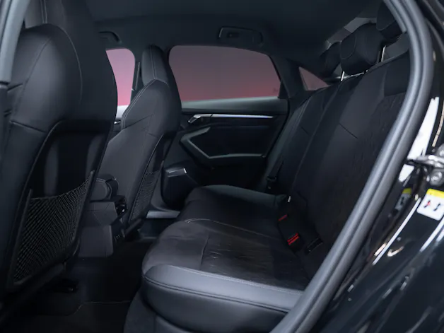 AUDI S3 Limousine 2.0 TFSI quattro S-Tronic / Sportsitze / Sportlenkrad / Virtual Cockpit