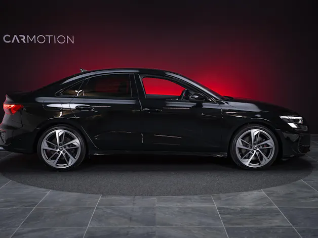 AUDI S3 Limousine 2.0 TFSI quattro S-Tronic / Sportsitze / Sportlenkrad / Virtual Cockpit