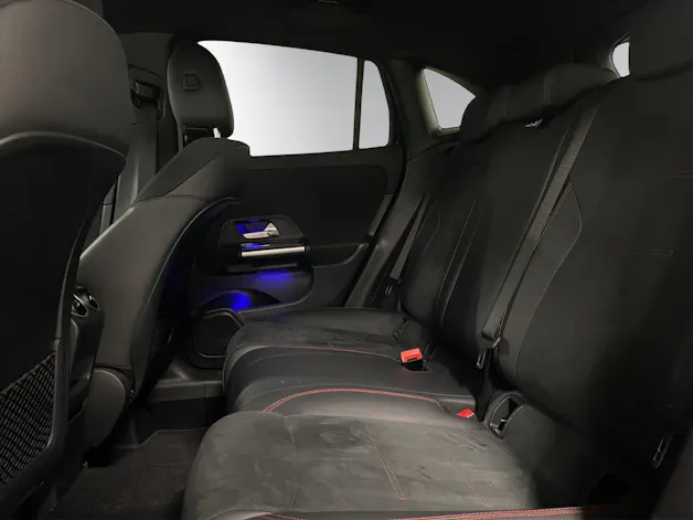MERCEDES-BENZ GLA 220d AMG Line 8G-DCT