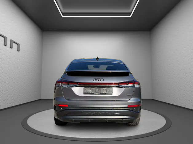 AUDI Q4 e-tron 45 Attraction quattro