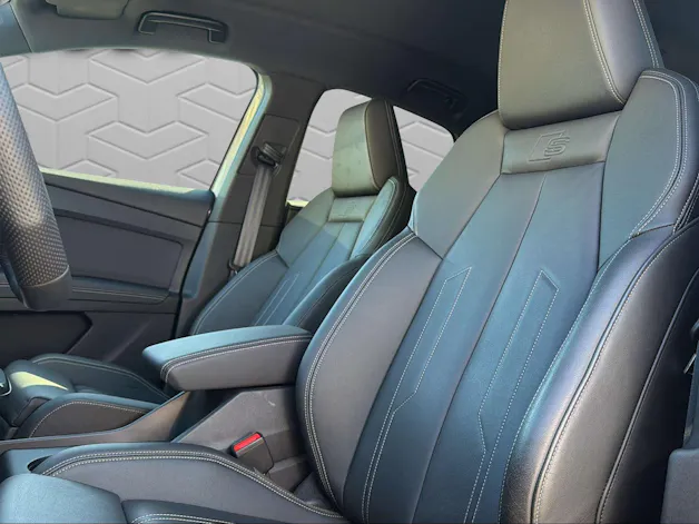 AUDI Q4 e-tron 45 Attraction quattro