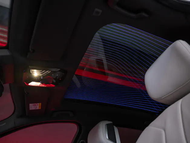 BMW 740d xDrive M Sport / Iconic Glow / Sky Lounge
