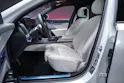 BMW 740d xDrive M Sport / Iconic Glow / Sky Lounge