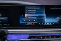 BMW 740d xDrive M Sport / Iconic Glow / Sky Lounge
